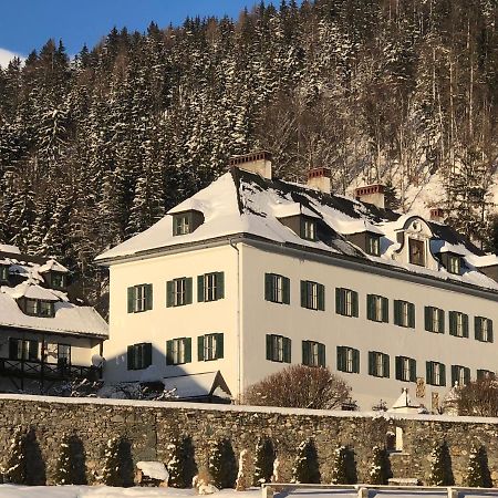 Schloss Gstatt Oblarn Exteriör bild