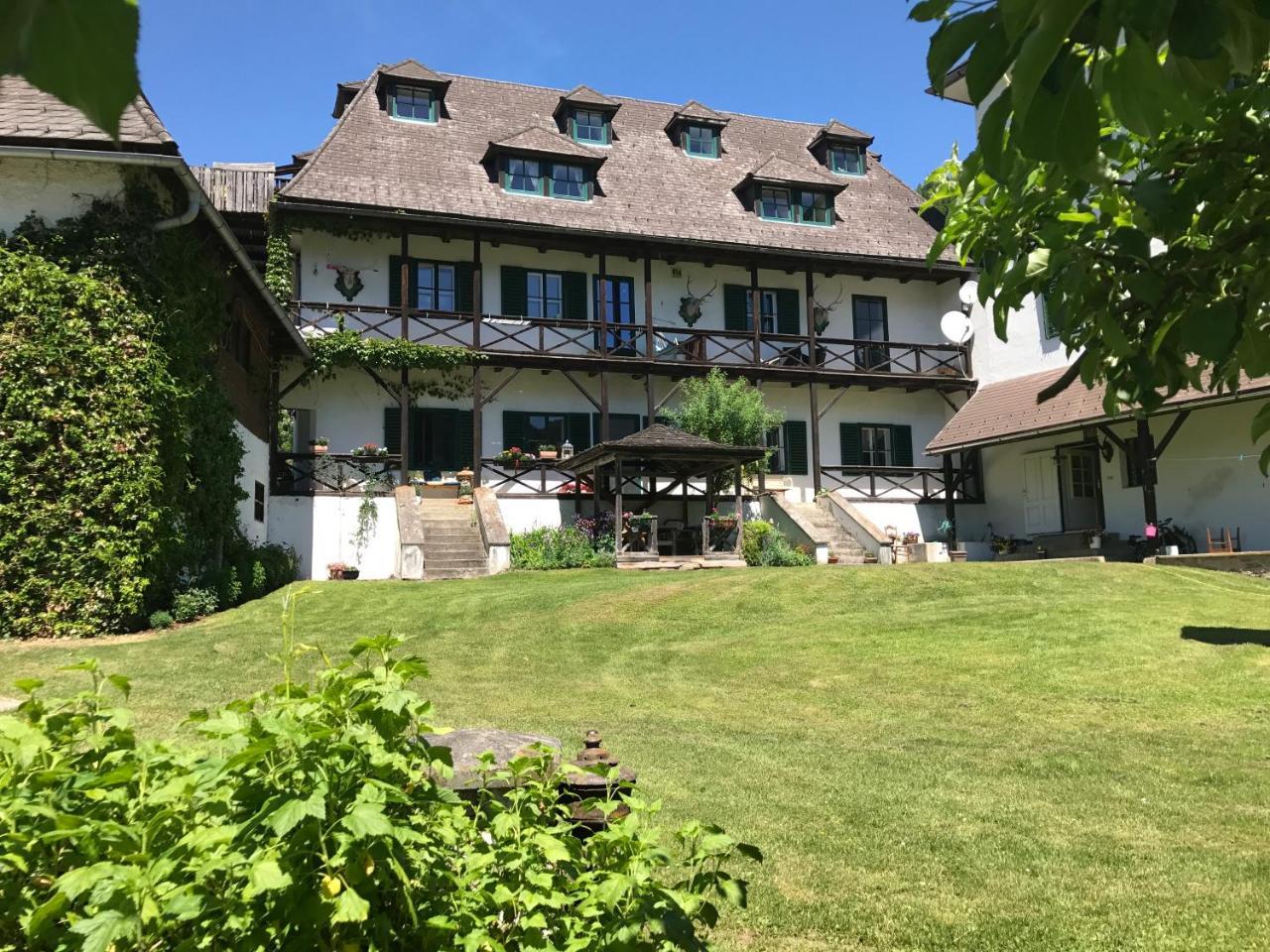 Schloss Gstatt Oblarn Exteriör bild